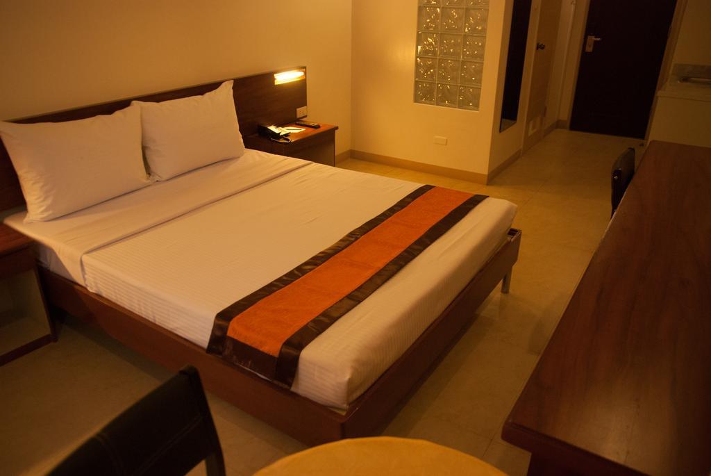 M Suites Hotel Makati City Chambre photo