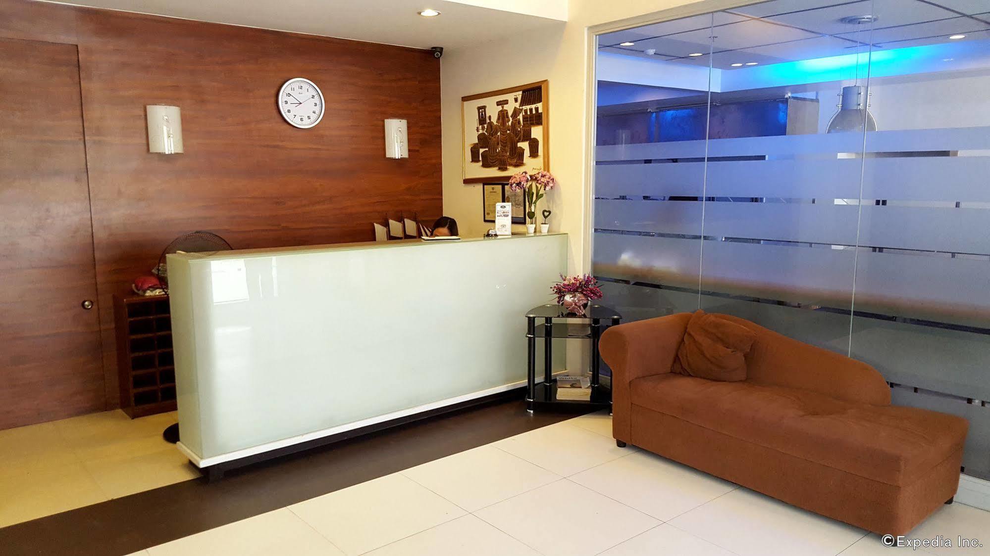M Suites Hotel Makati City Extérieur photo